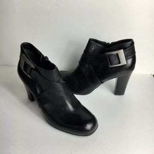 Gianni Bini Black Leather Zip Ankle Boots Womens Size 8 M Buckle